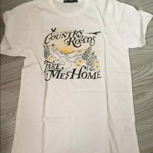 Country Homes Graphic Tee - Picture 3 of 6